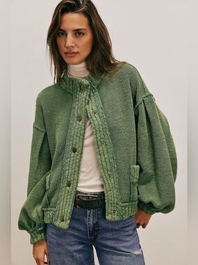 1271.FREE PEOPLE We The Free Cute In This Cardi in Frosty Spruce Sz XS NWOT $168